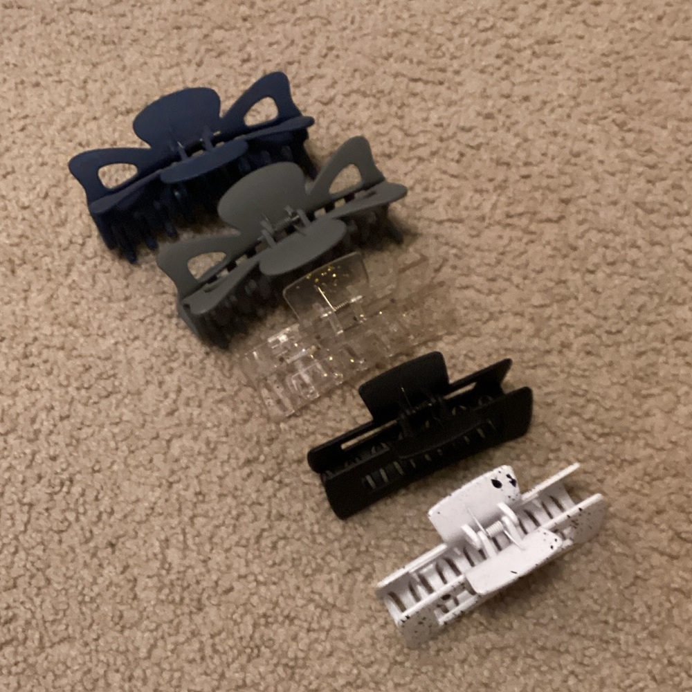 Claw clip hair accessories bundle